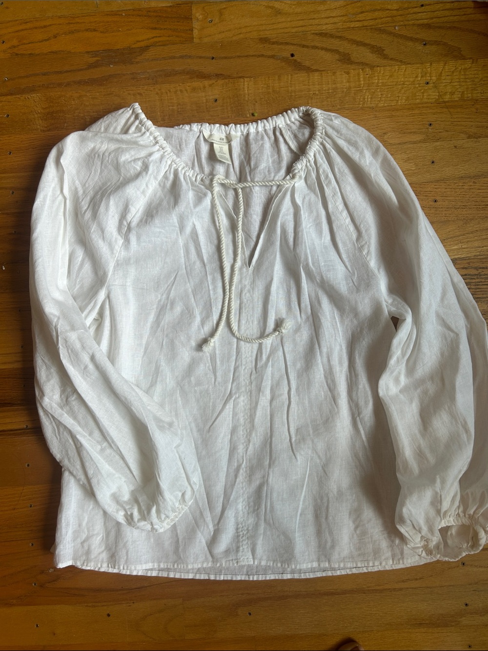 NWOTags White Linen Peasant Tunic with Tie Neck